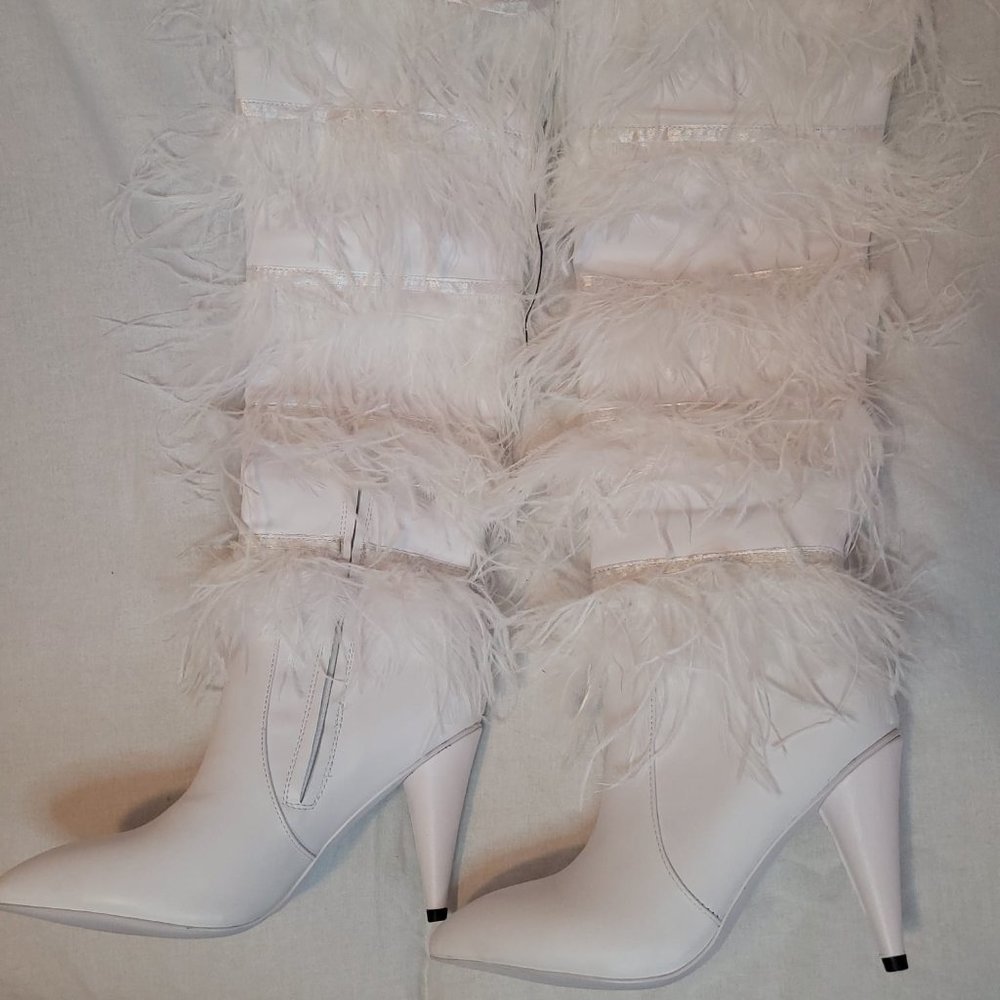 White Feather-fringe Ladies Boots